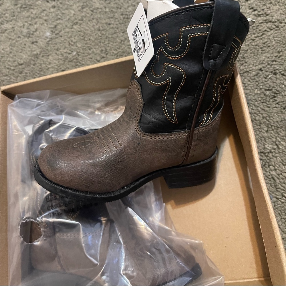 Smoky mountain boot size 5